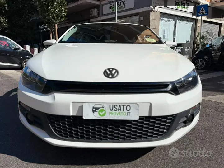 Volkswagen Scirocco 2010 photo 2