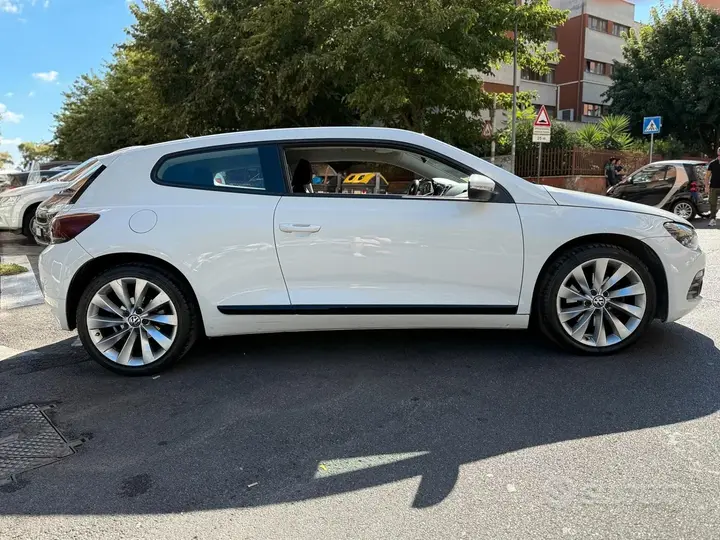 Volkswagen Scirocco 2010 photo 5