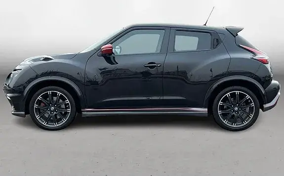 Nissan Juke 2015 photo 2