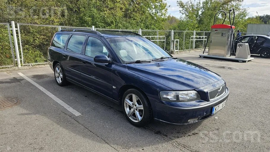 Volvo V70 2000 photo 3