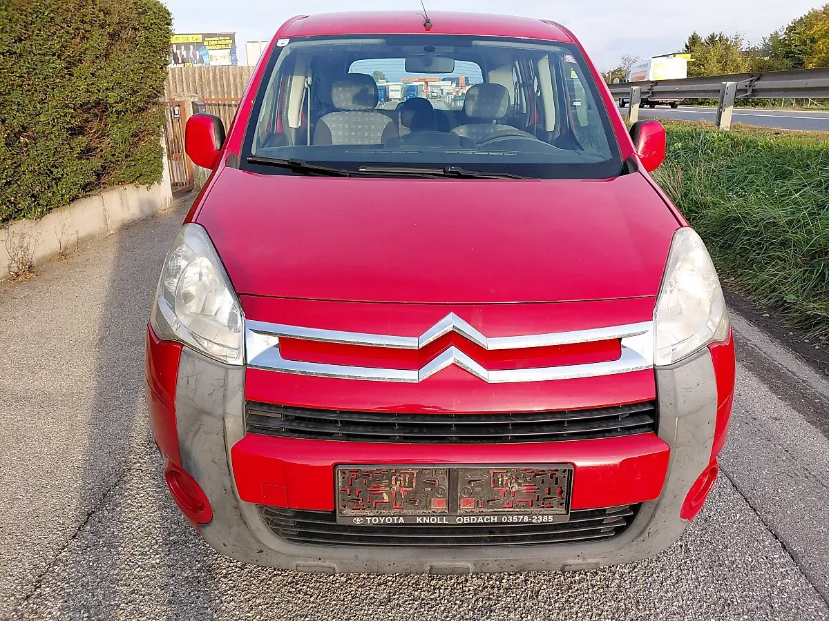 Citroen Berlingo 2011 photo 2