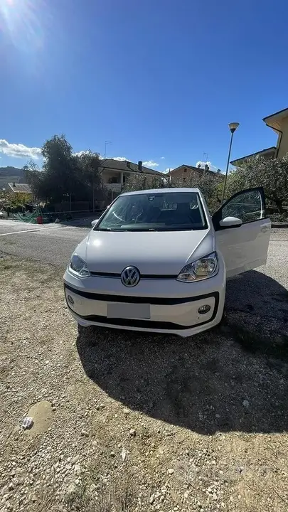 Volkswagen Up