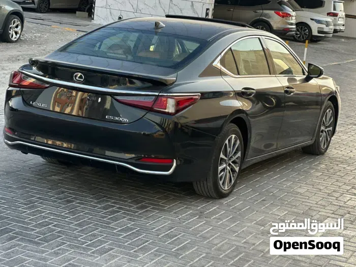 Lexus Es 2023 photo 2