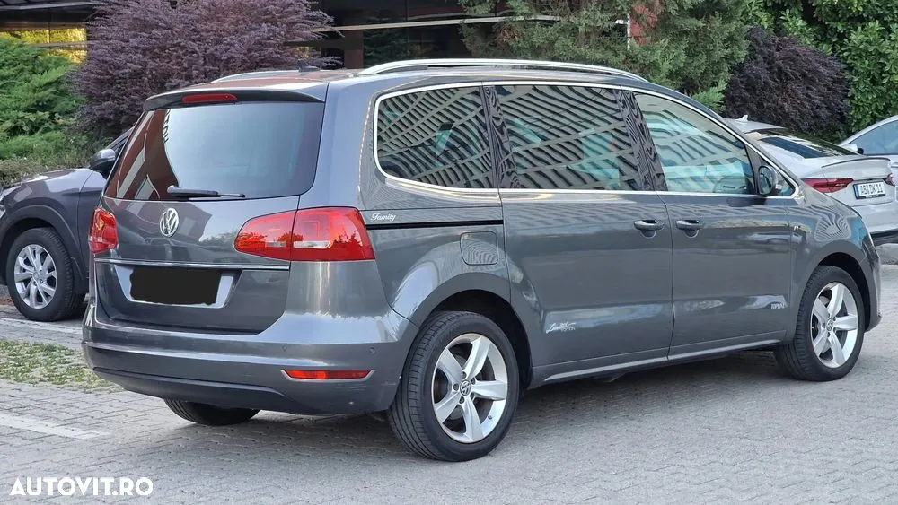 Volkswagen Sharan 2012 photo 4