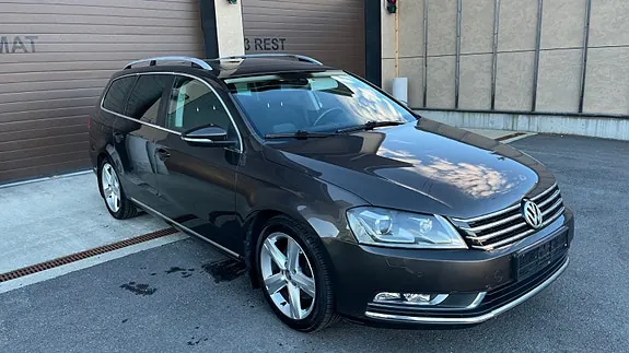 Volkswagen Passat 2012 photo 4
