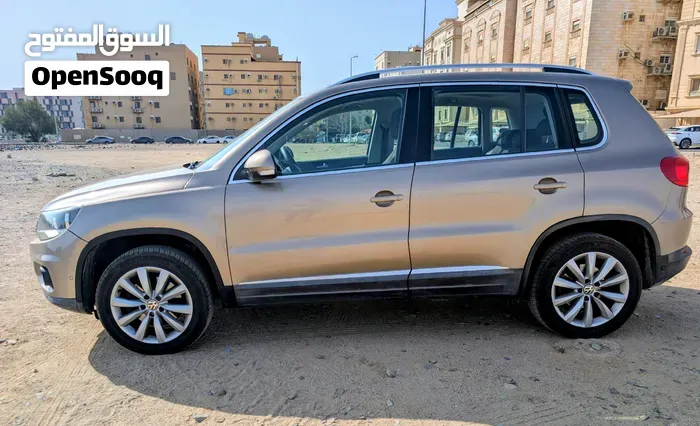 Volkswagen Tiguan 2012 photo 4