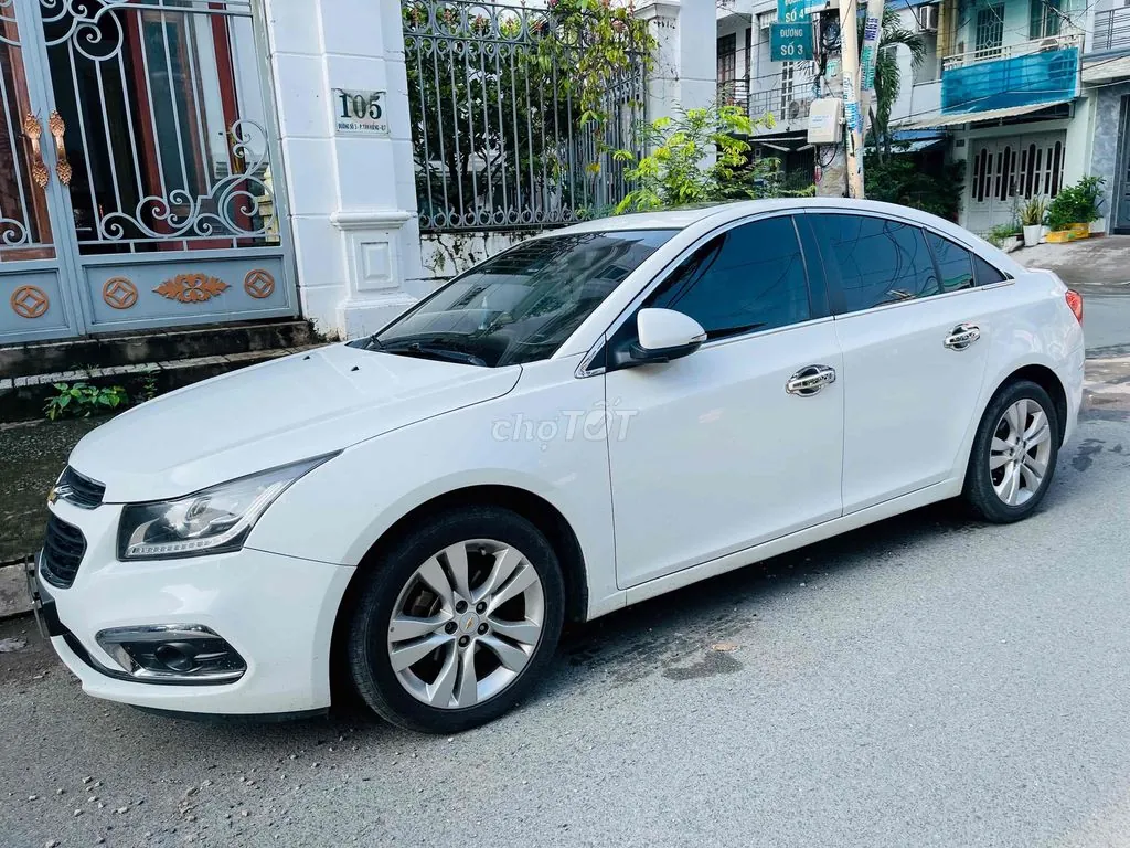 Chevrolet Cruze 2017 photo 2