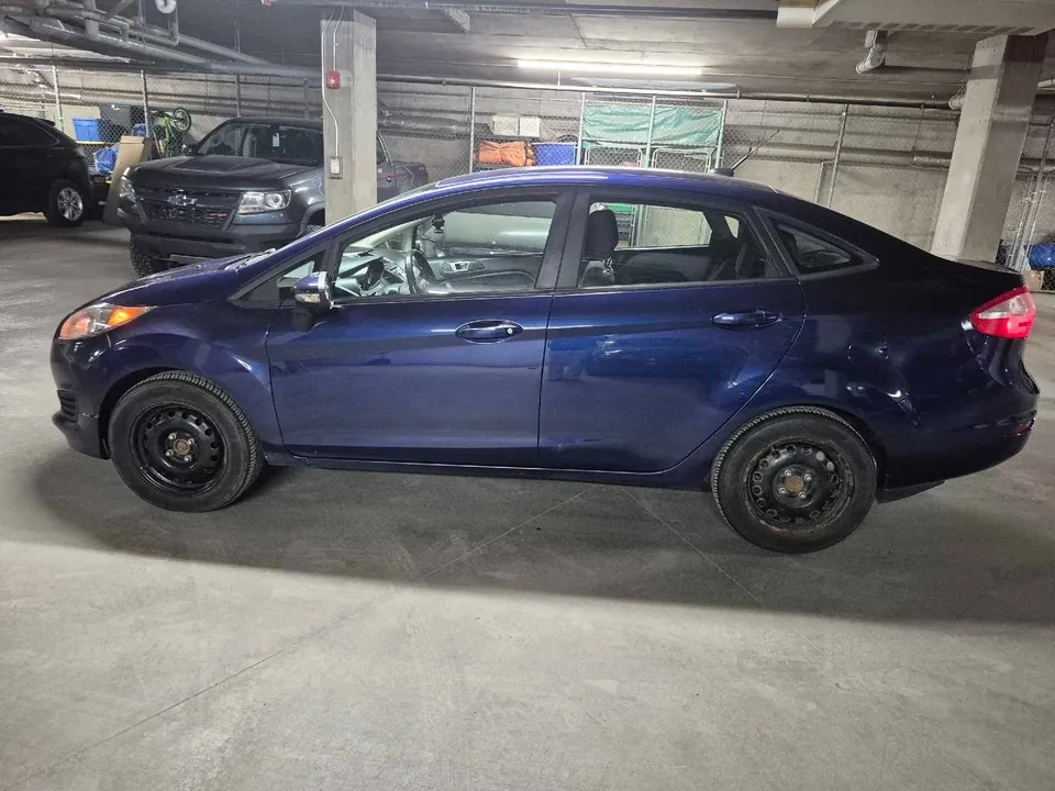 Ford Fiesta 2016 photo 2