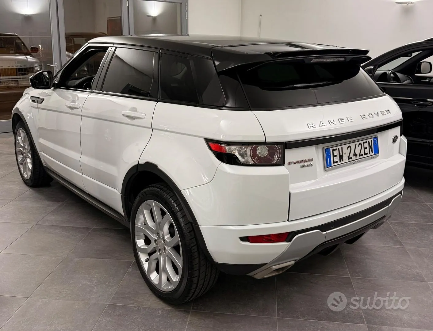 Land Rover Range Rover Evoque 2014 photo 4