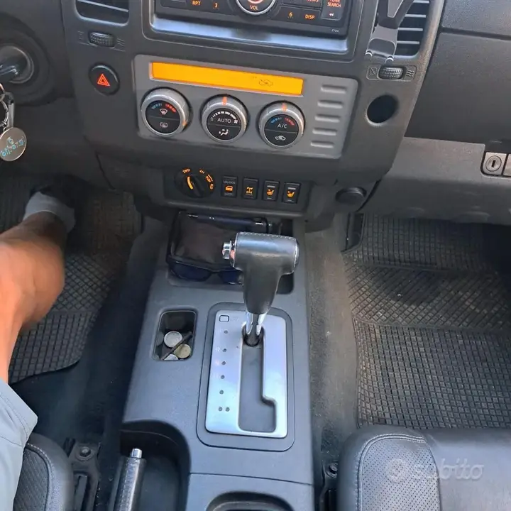 Nissan Navara 2007 photo 4