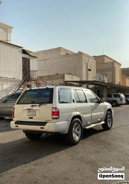 Nissan Pathfinder 2003 photo 3