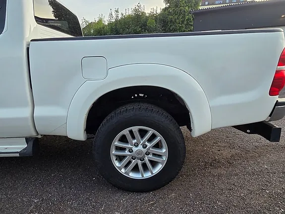 Toyota Hilux 2014 photo 4