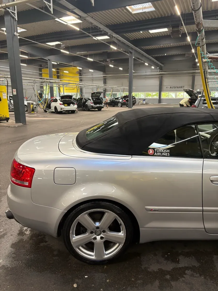 Audi A4 2008 photo 2