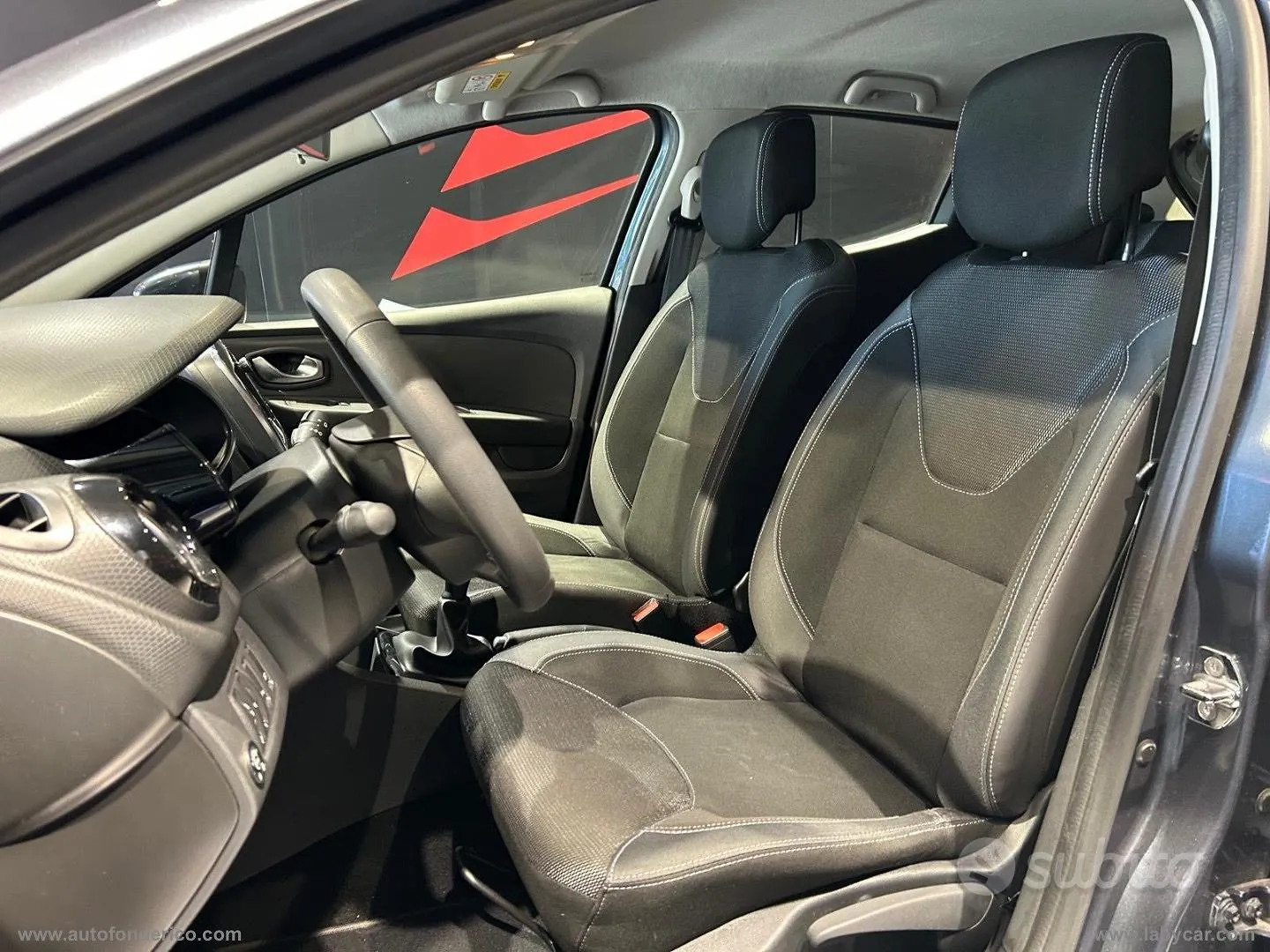 Renault Clio 2017 photo 3