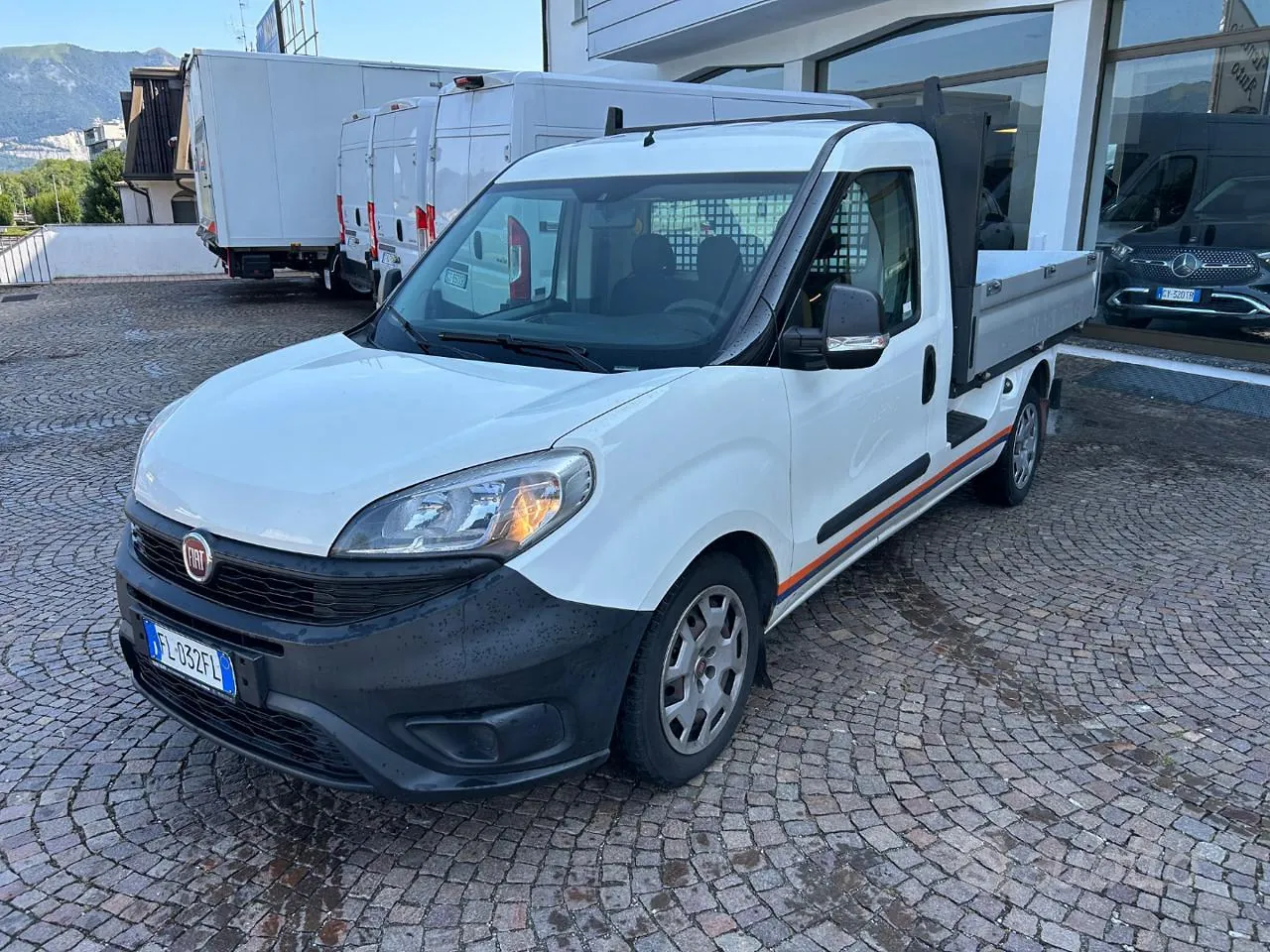 Fiat Doblo 2017 photo 2