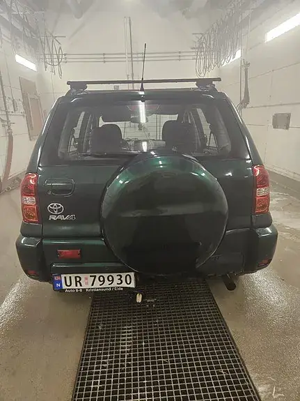 Toyota Rav4 2004 photo 3