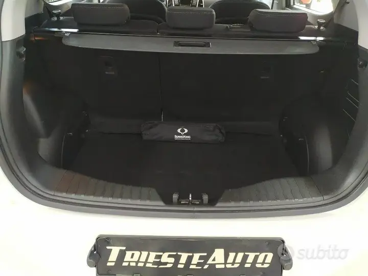 KG Mobility Tivoli 2016 photo 5
