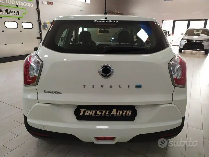 KG Mobility Tivoli 2016 photo 4
