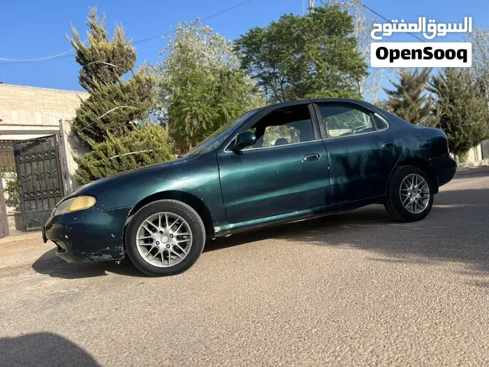 Hyundai Avante 1995 photo 3