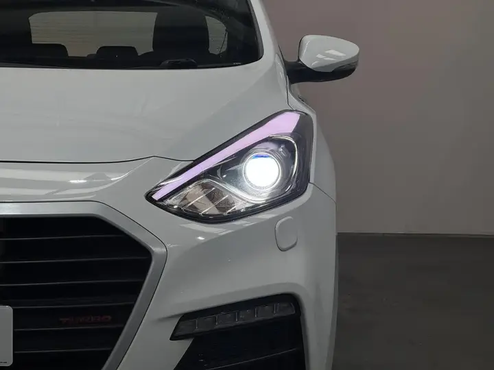 Hyundai I30 2015 photo 3