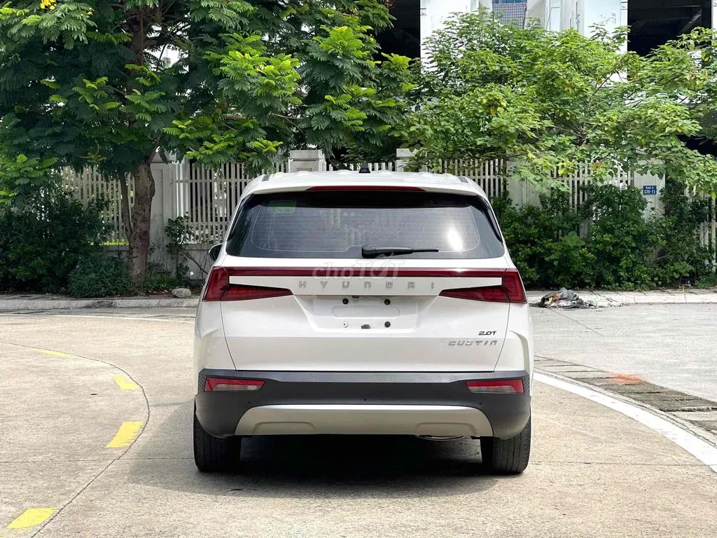 Hyundai Custin 2023 photo 5