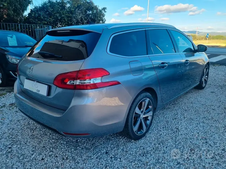 Peugeot 308 2018 photo 4