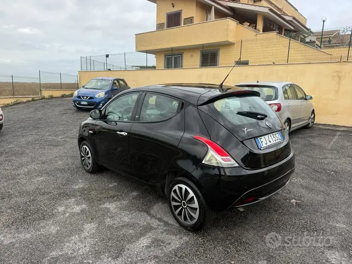 Lancia Ypsilon 2018 photo 4