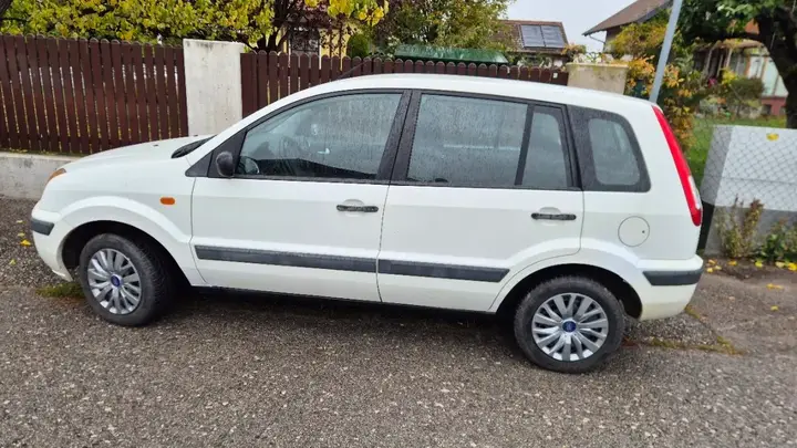 Ford Fusion 2006 photo 2