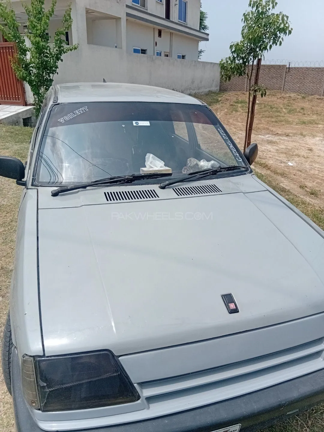 Suzuki Khyber