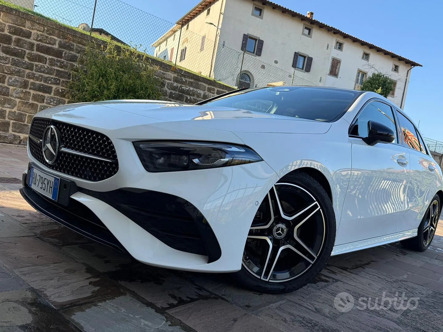 Mercedes-Benz A200