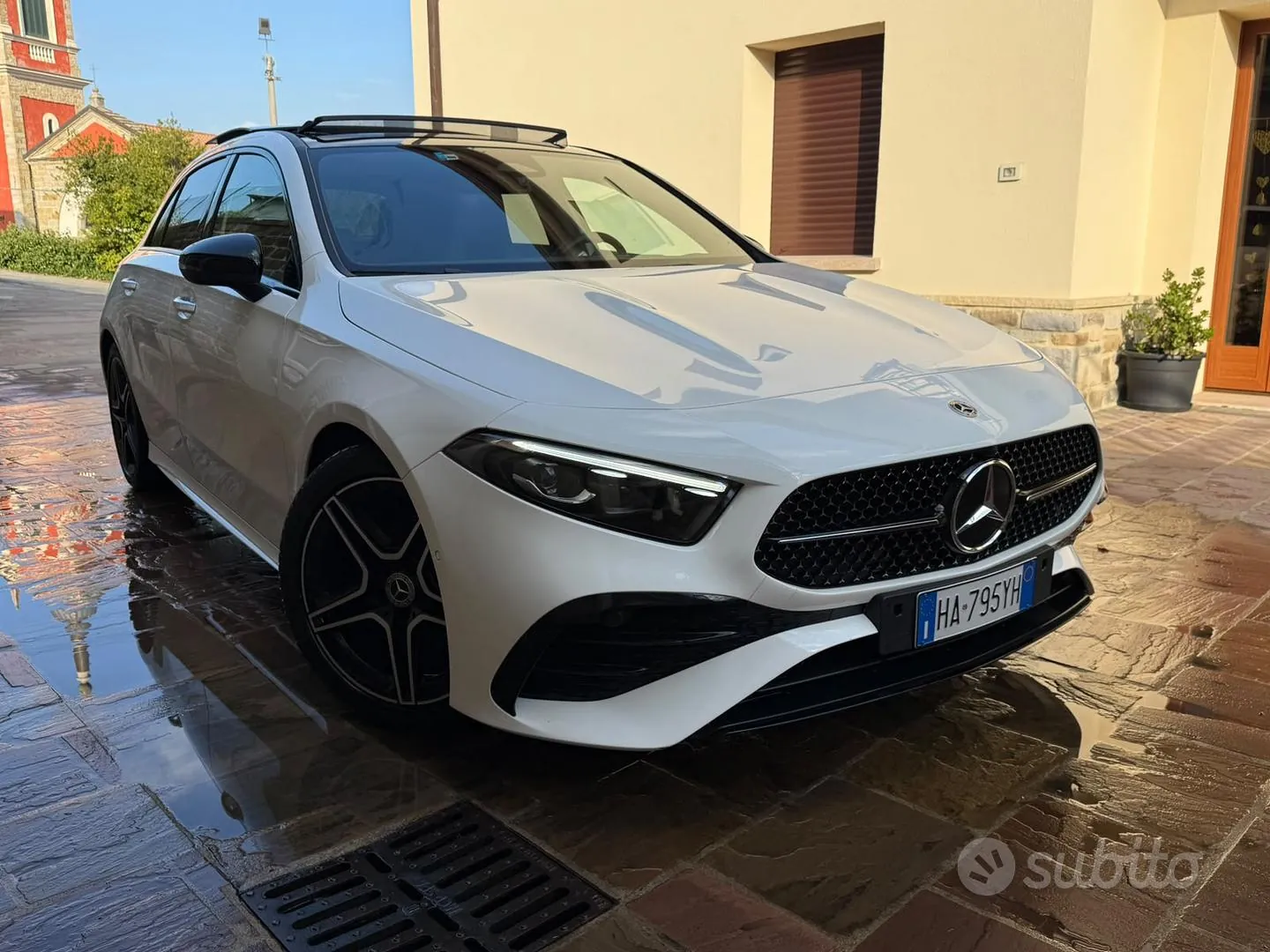 Mercedes-Benz A200 2025 photo 3