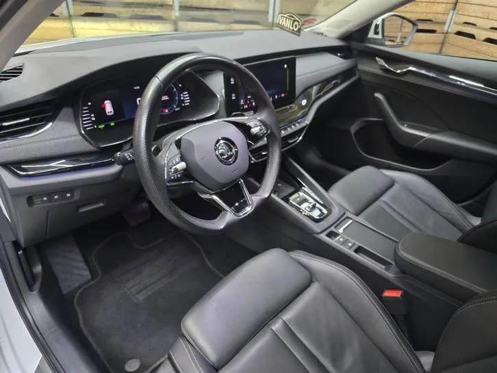 Skoda Octavia 2021 photo 3