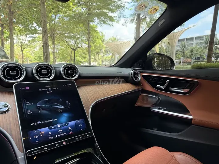 Mercedes-Benz C-Class 2023 photo 5