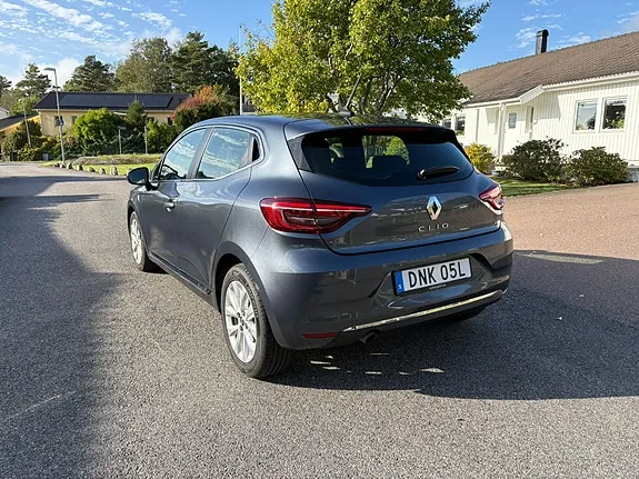 Renault Clio 2022 photo 3