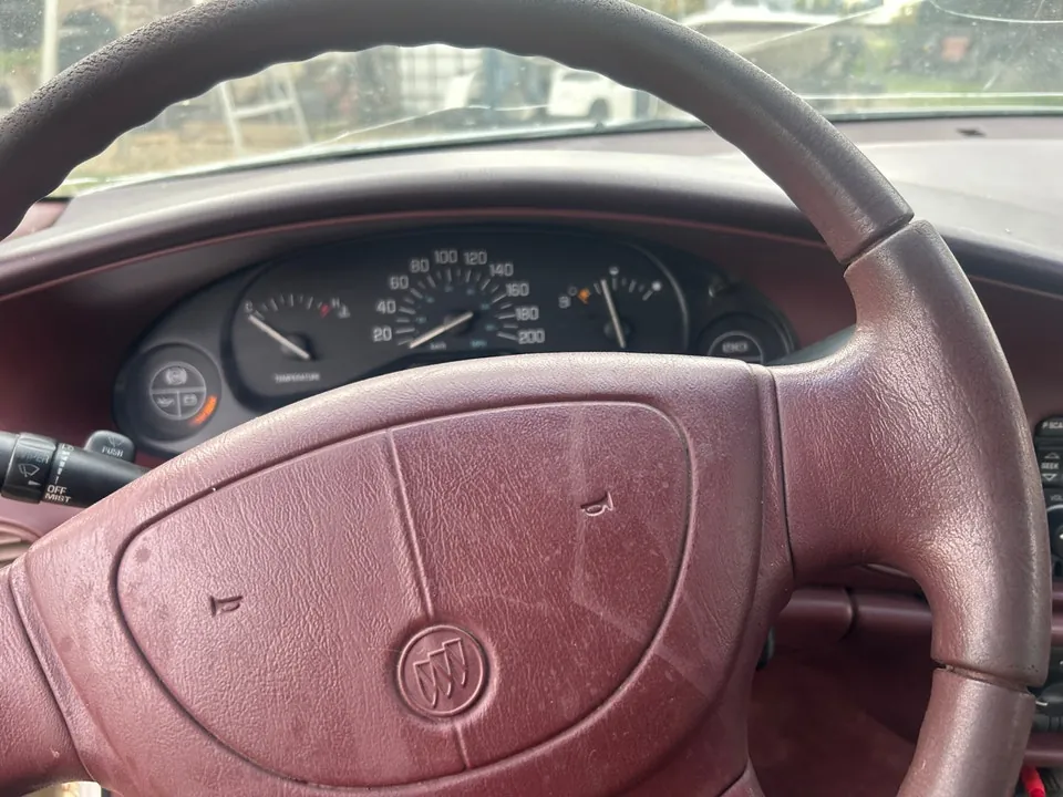 Buick Century 1998 photo 5