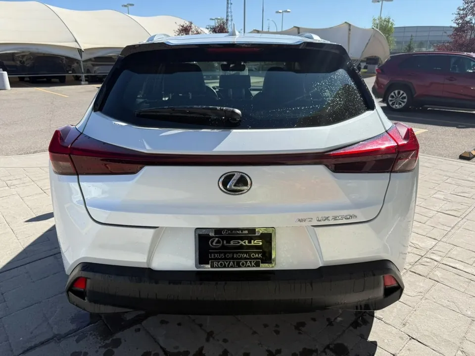 Lexus Ux 2023 photo 3