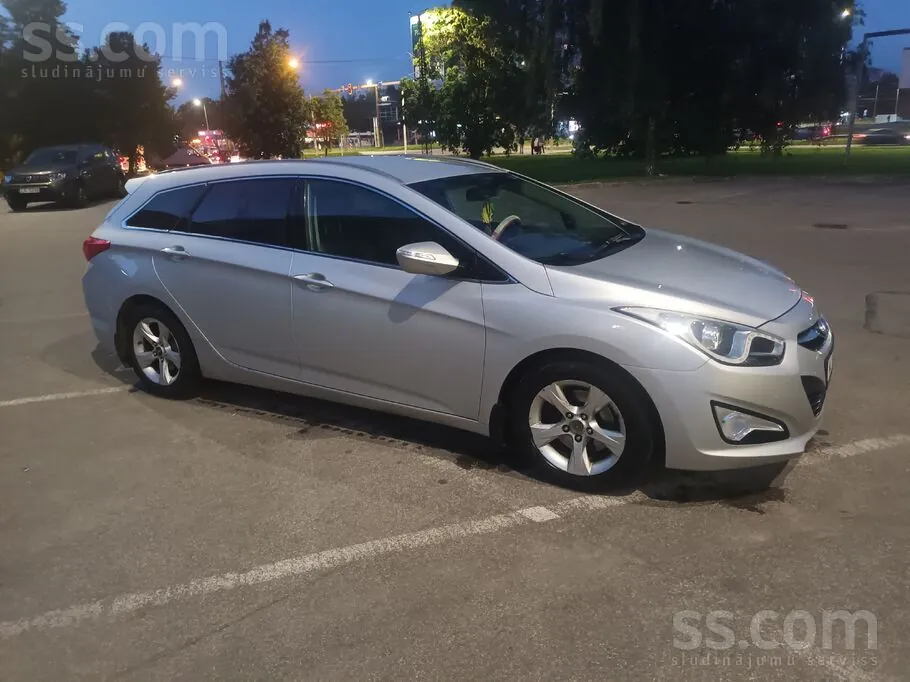 Hyundai I40 2013 photo 4