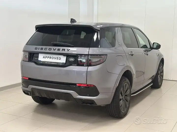 Land Rover Discovery Sport 2020 photo 2