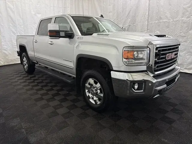 GMC Sierra 2500Hd 2018 photo 2