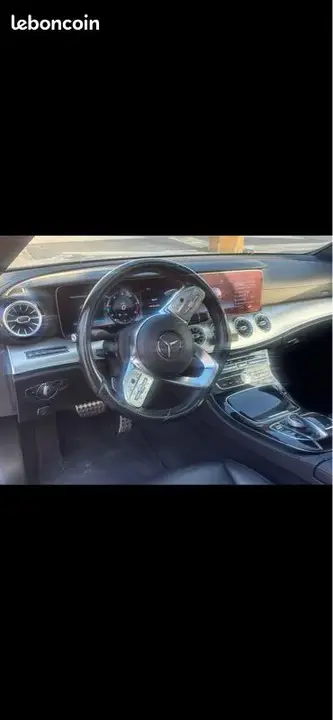 Mercedes-Benz E-Class 2019 photo 3