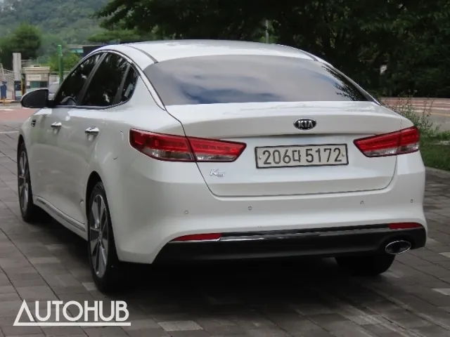 Kia K5 2017 photo 4