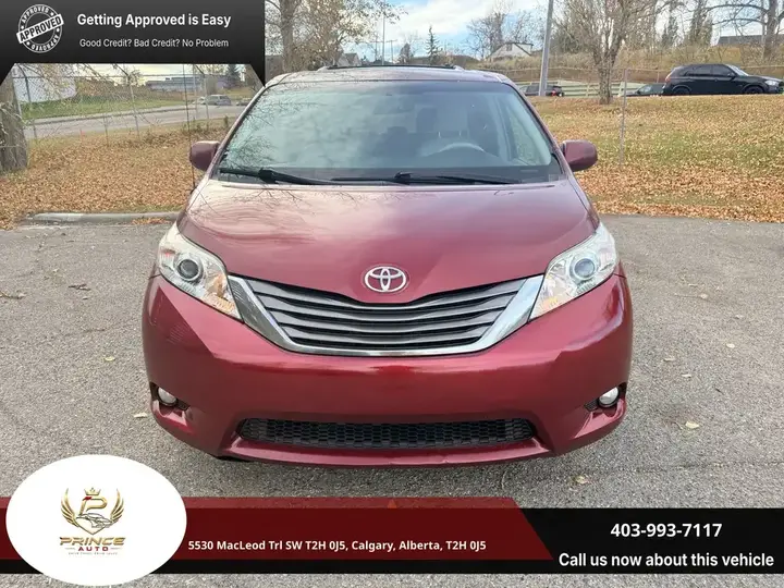 Toyota Sienna 2014 photo 4