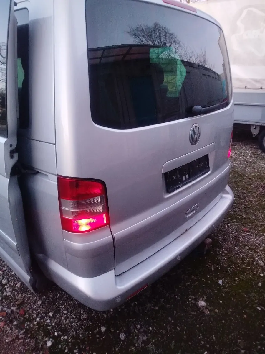 Volkswagen Multivan 2005 photo 2