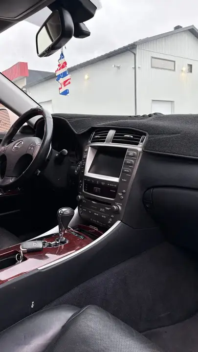 Lexus Is 350 2006 photo 2