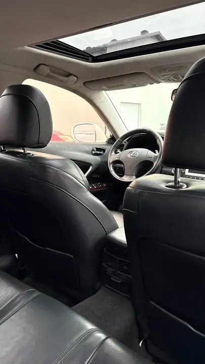 Lexus Is 350 2006 photo 4