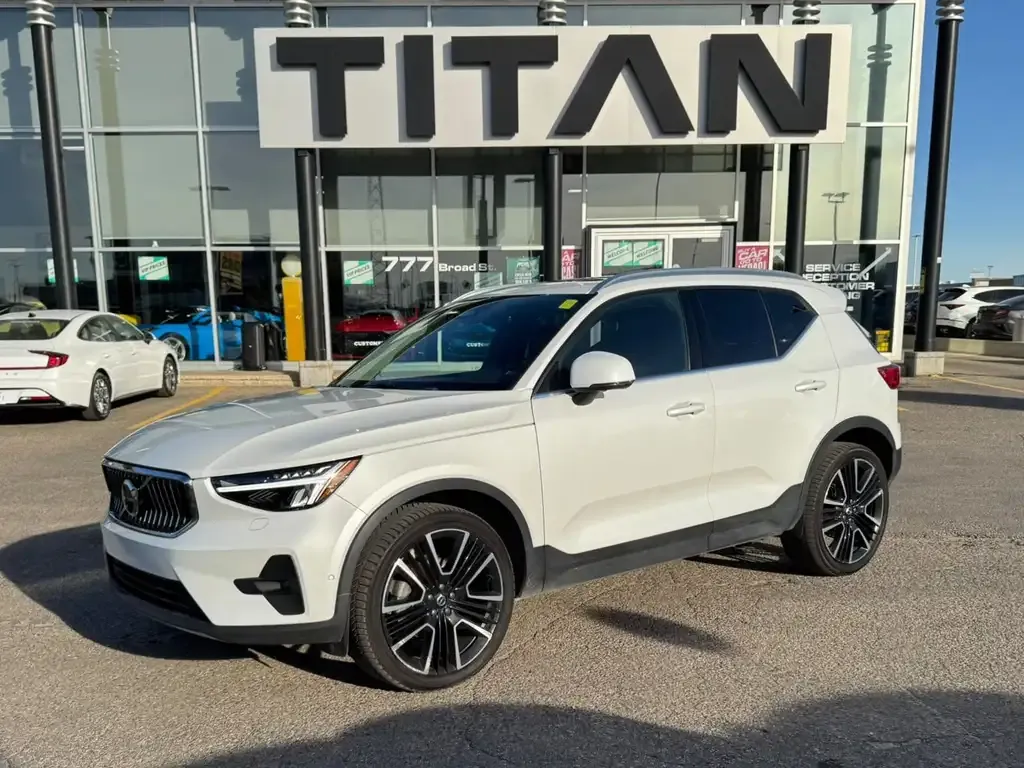 Volvo Xc40 2023 photo 2