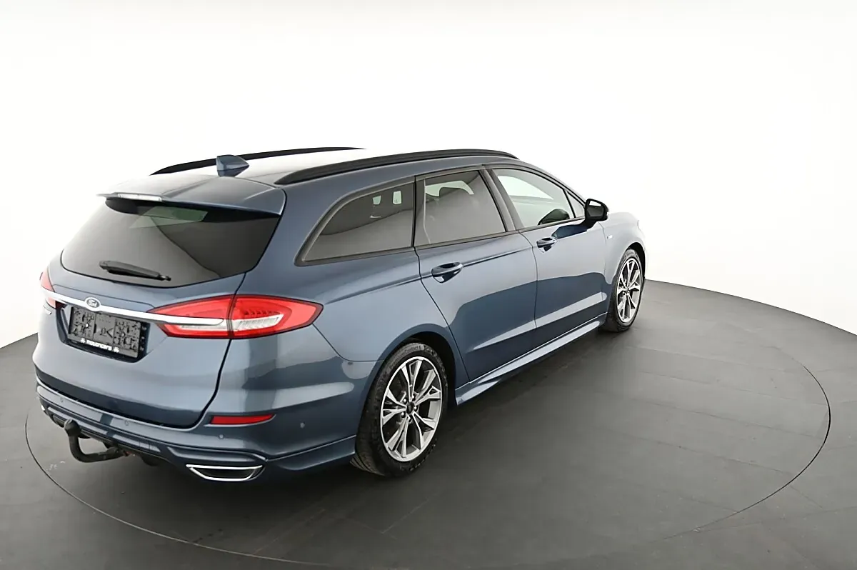 Ford Mondeo 2021 photo 2
