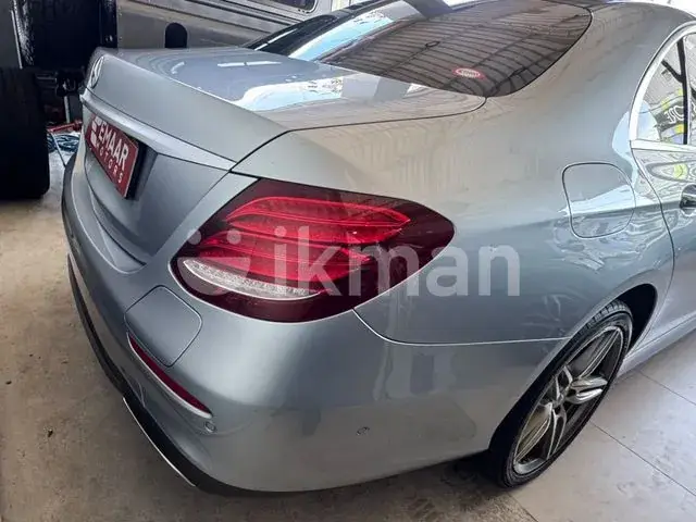 Mercedes-Benz E350 2017 photo 4