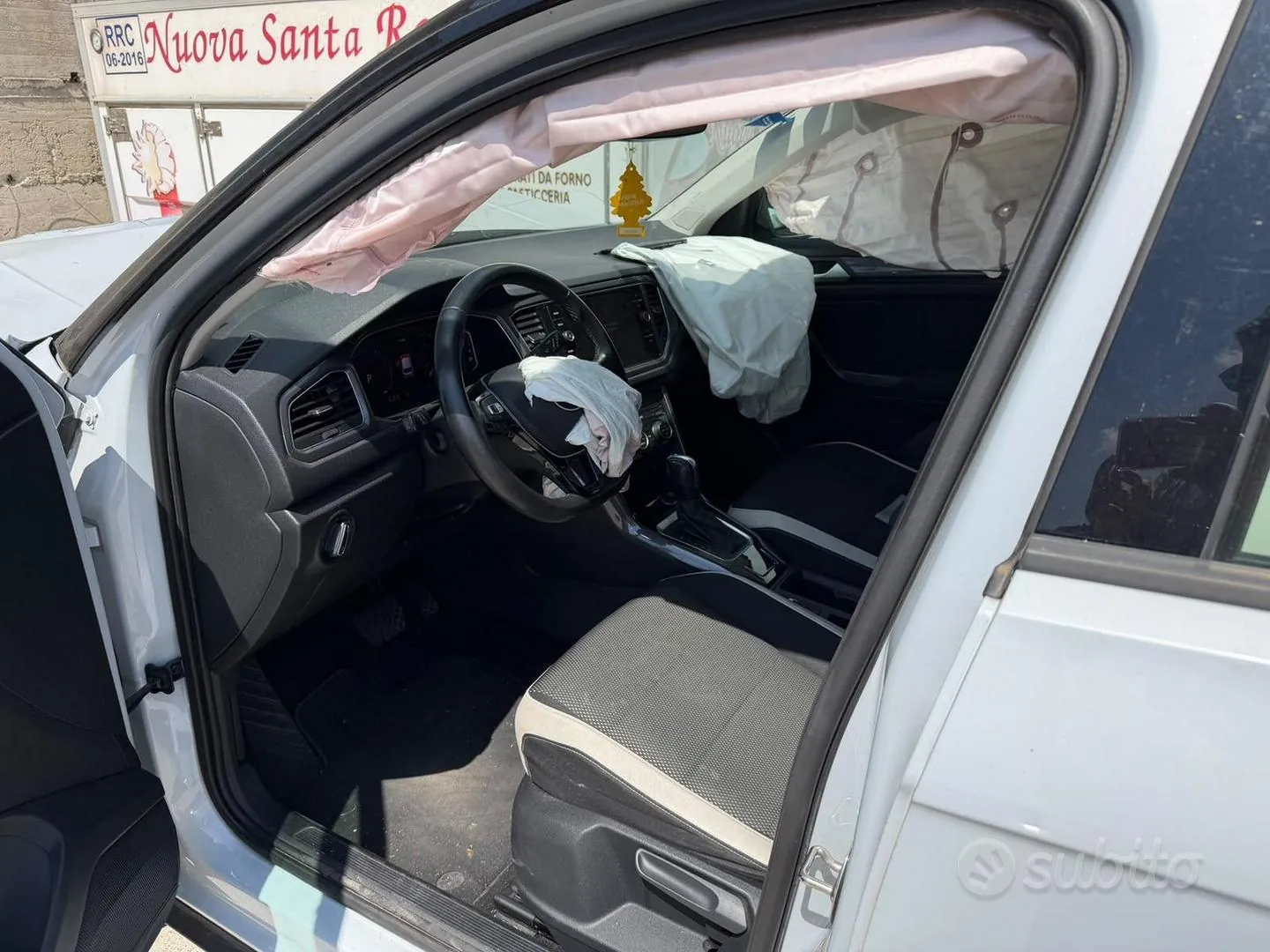 Volkswagen T-Roc 2021 photo 4