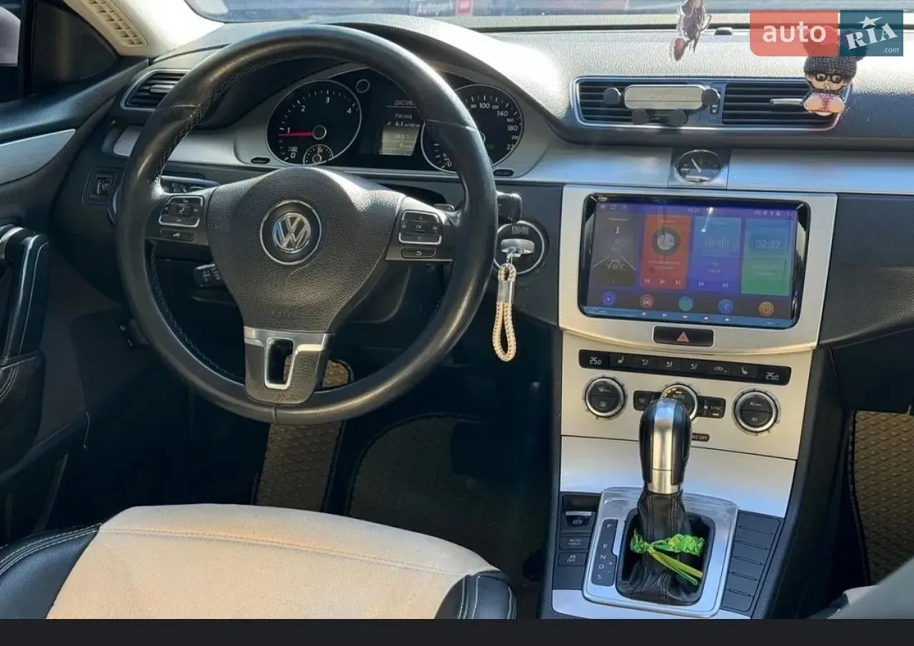 Volkswagen Cc / Passat Cc 2012 photo 4